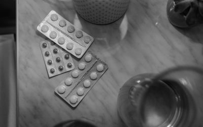 Alkohol a leki przeciwdepresyjne – czy można pić alkohol podczas leczenia?